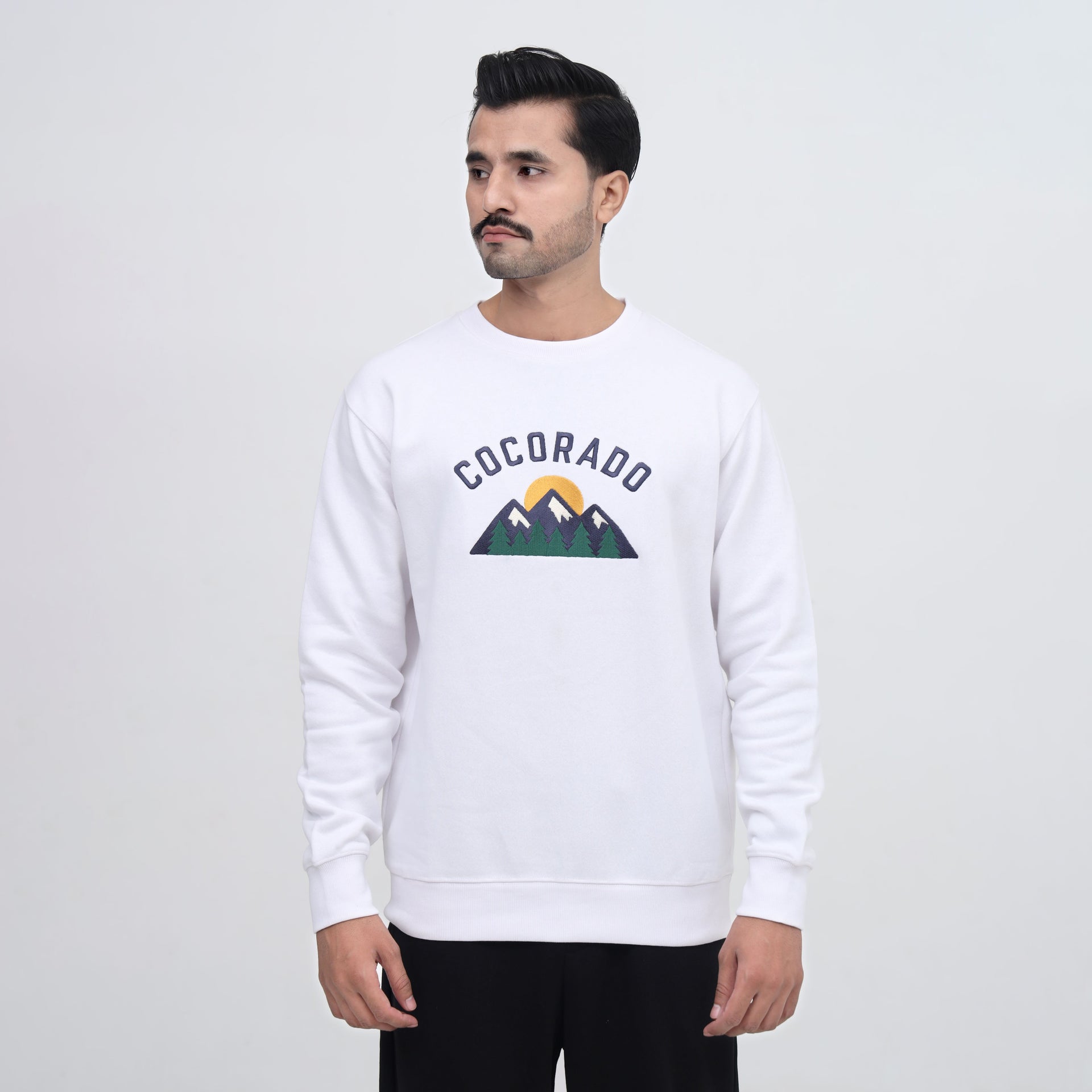 COCORADO Mountain Graphic Sweatshirt
